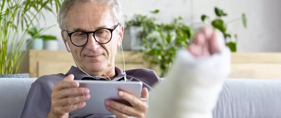Aide au retour à domicile après hospitalisation : comment ça marche ?